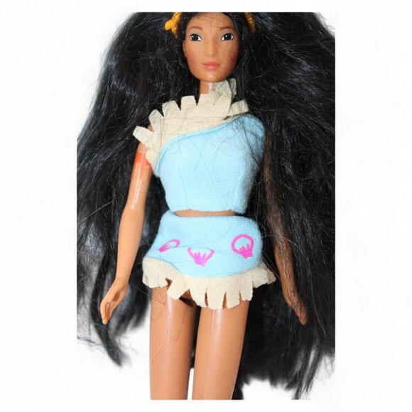 Vintage 90s Disney Pocahontas Barbie Doll By Mattel With Original Outfit - Picture 6 of 6